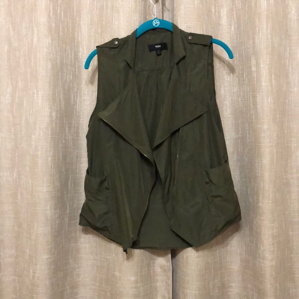 Army green vest